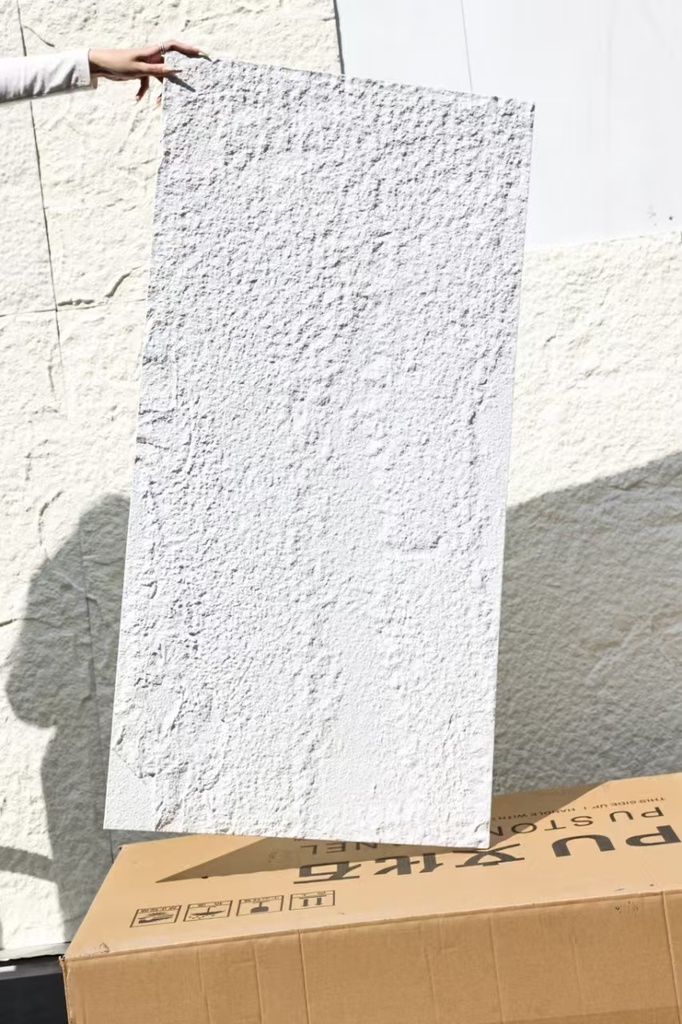 [402] Placa PU / Cincelada Panel decorativo piedra 1200 x 600 x 15 (Blanco)